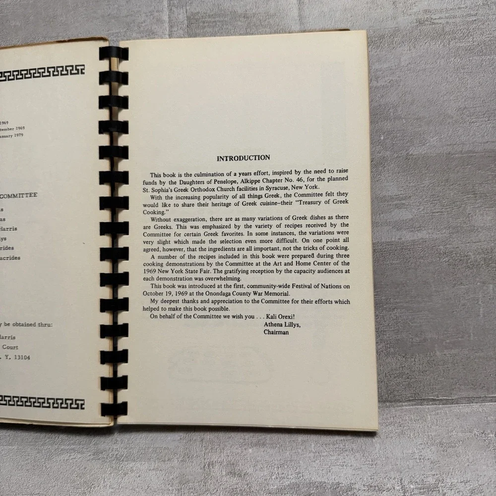 Treasury of Greek Cooking 1969 Cookbook Recipes Daughters‎ Penelope Syracuse NY